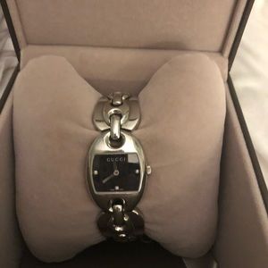 Stainless steel authentic Gucci watch